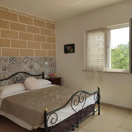 Le Anfore Del Salento Bed & Breakfast *