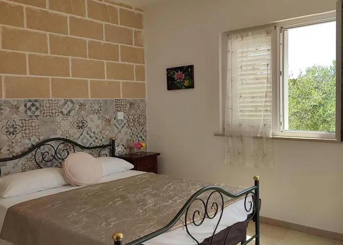Le Anfore Del Salento Bed & Breakfast 3*